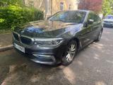 BMW 540i xDrive Luxury-Line - graue BMW 540