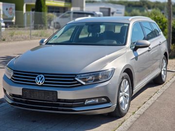 Volkswagen Passat Variant - 2