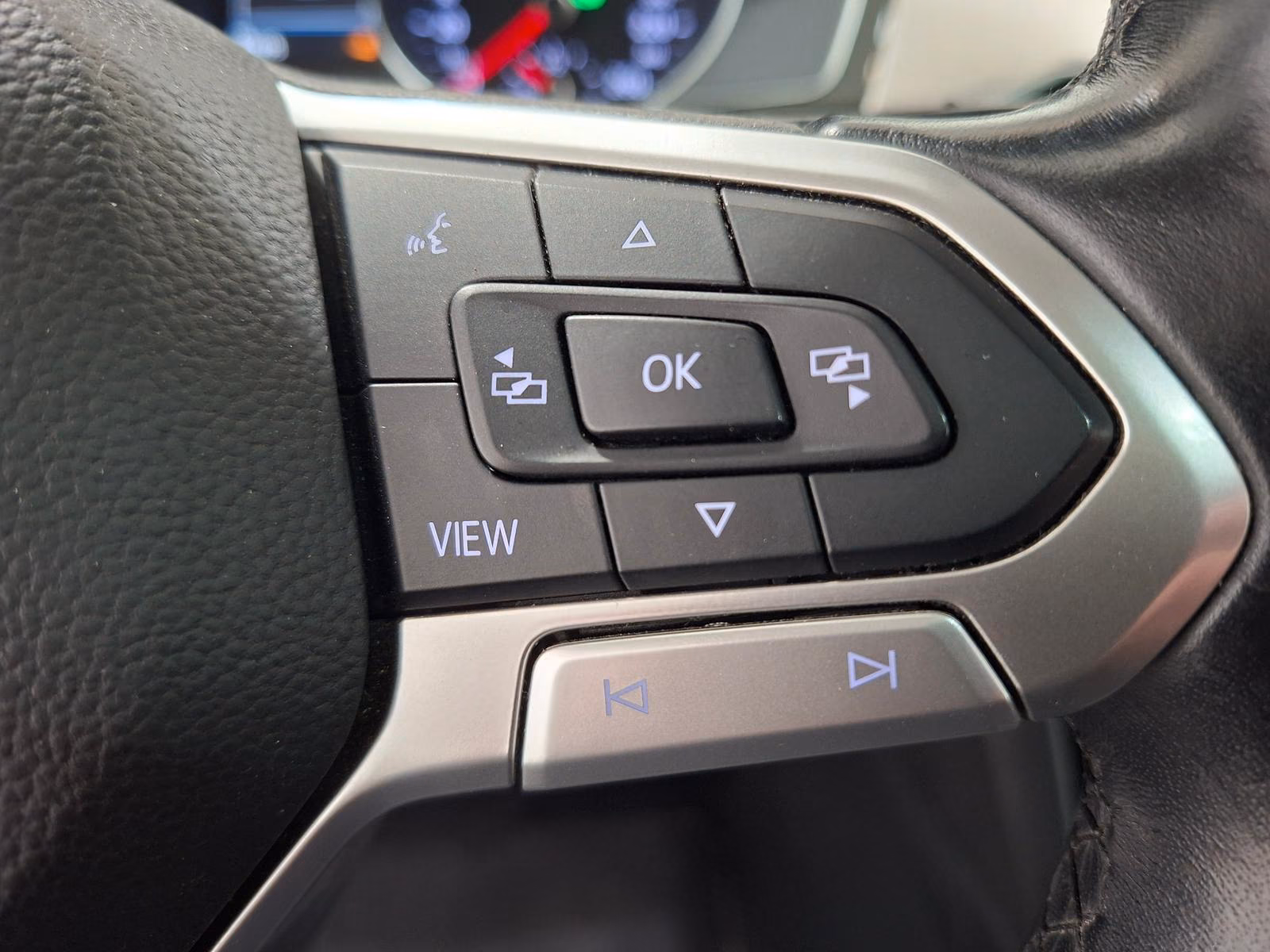 Volkswagen Passat 1.5 TSI DSG R-line ACC LED Pano L, миниатюра 7