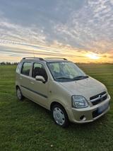 Opel Verkaufe sparsamen Opel Agila DIESEL mit n... - Sparsame mit Diesel-Antrieb