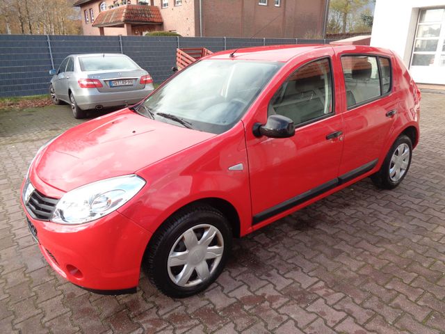 Dacia Sandero 1.2 16V Lauréate TÜV /8/26