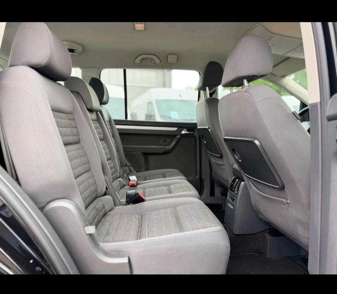 Volkswagen Touran 2006 — photo 12