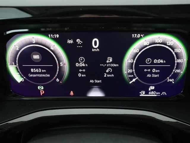 T7 Multivan Life lang 2.0 TDI DSG STANDHZG