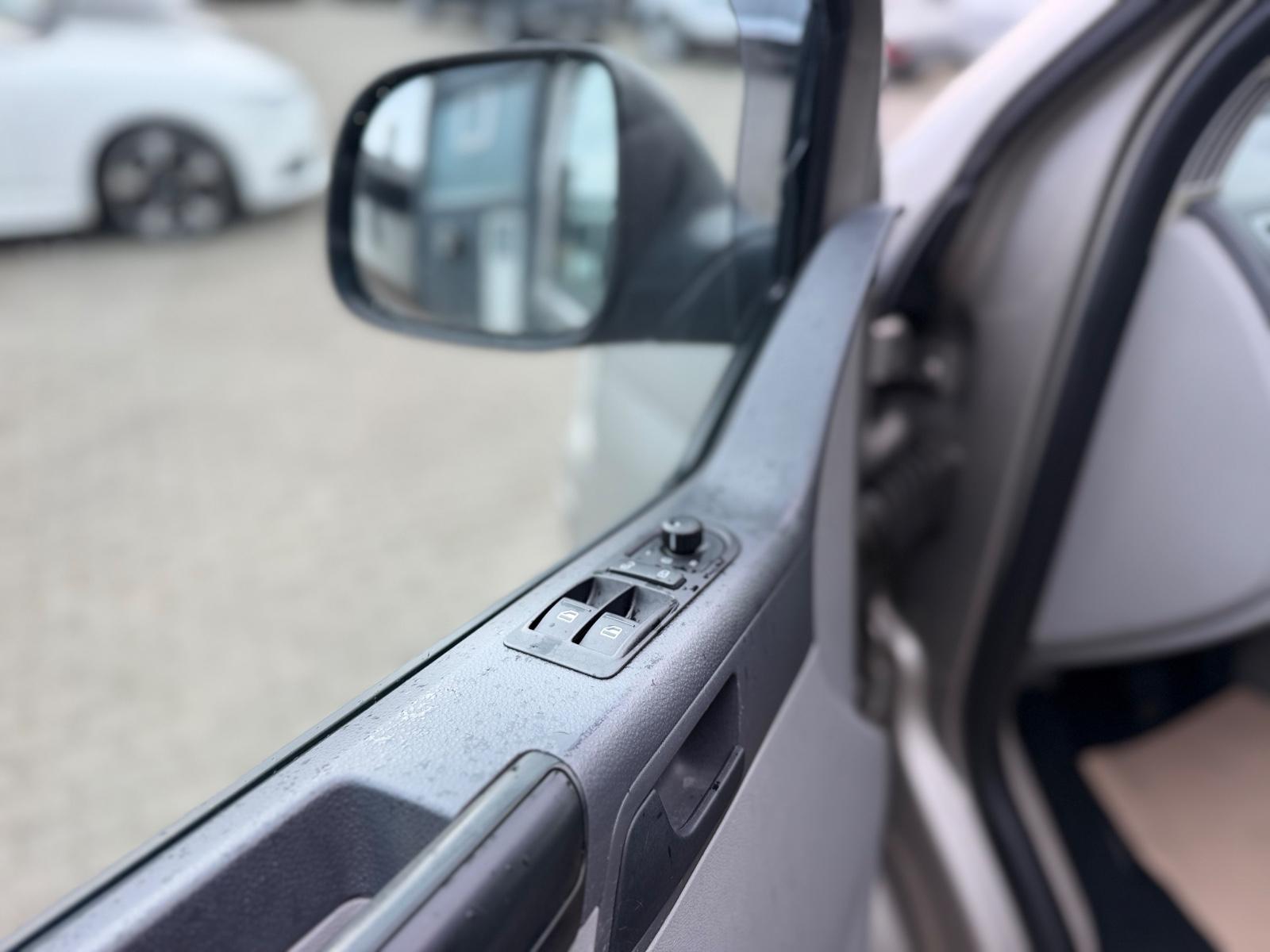 VOLKSWAGEN T5 - CALIFORNIA - 179 CV - BVM - 4 MOTION