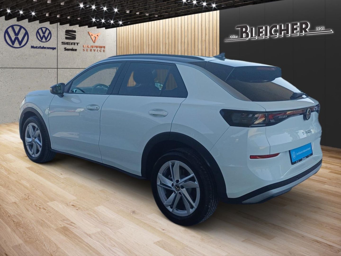 Volkswagen T-Roc 1.5 eTSI ''Life'' Rückfahrkamera Lenkrad foto 5