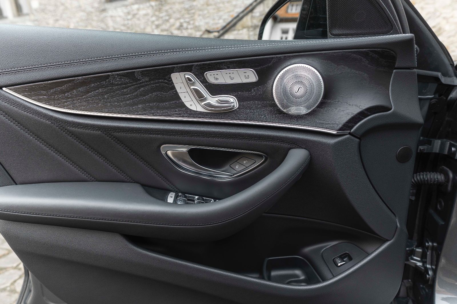 Fahrzeugabbildung Mercedes-Benz E 53 AMG 4Matic+ 360° BURMESTER MBEAM LED TOTW