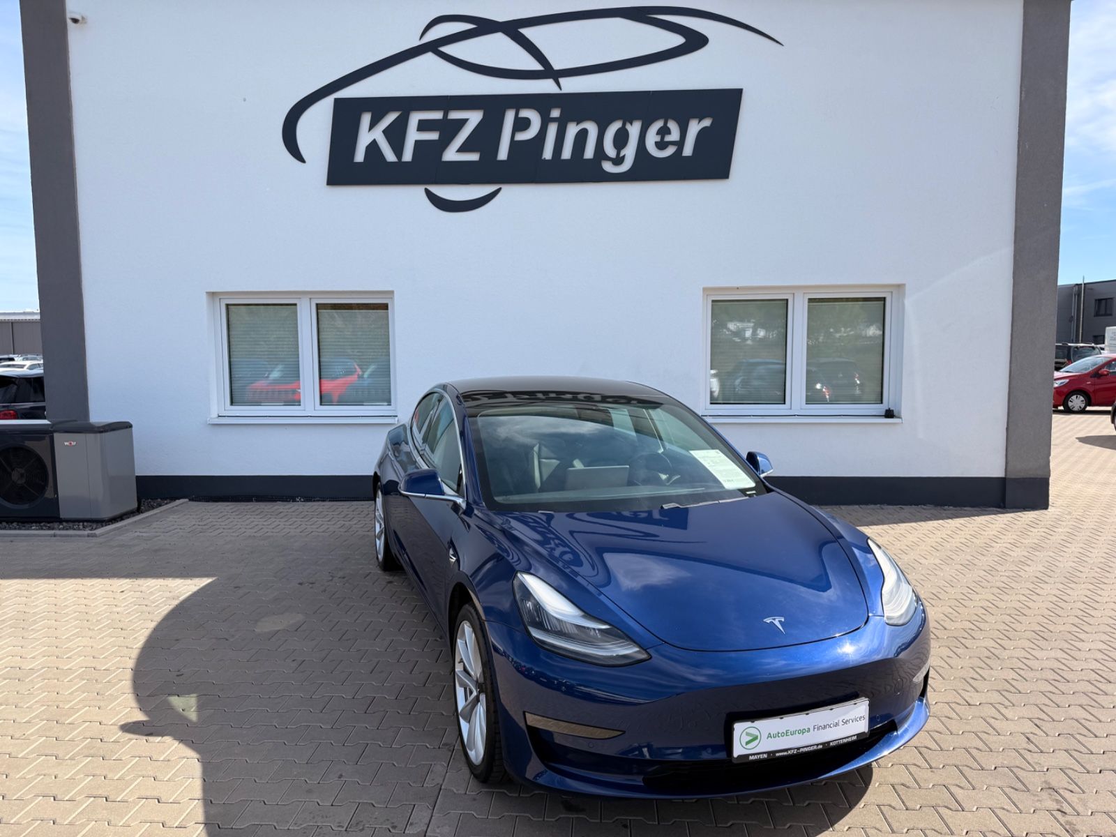 Tesla Model 3 Standard Range Plus RWD