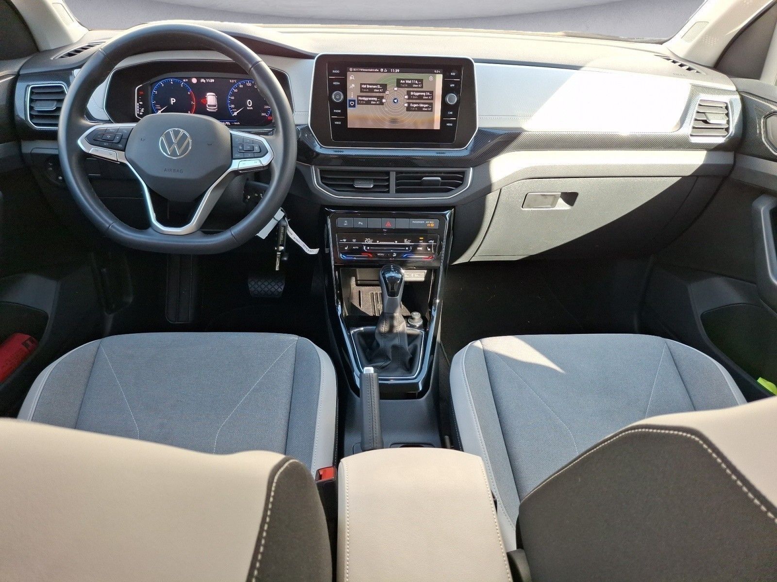 Volkswagen T-Cross - Bild 11