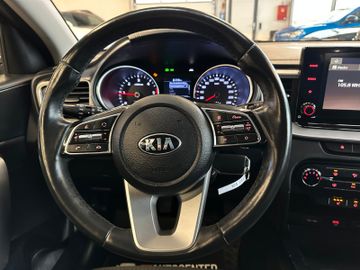 MYAUTOCENTER – Gebraucht- und Jahreswagen mit Werkstattservice in Pfaffenhofen Kia Ceed Sportswagon Edition 7 *Spurhalte*