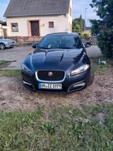 Jaguar XF 2.2 L Diesel - - gebrauchte Jaguar XF aus dem Jahr 2014