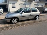 Opel Corsa 1.0 12V World Cup World Cup - Opel Corsa aus 1998: 1.0