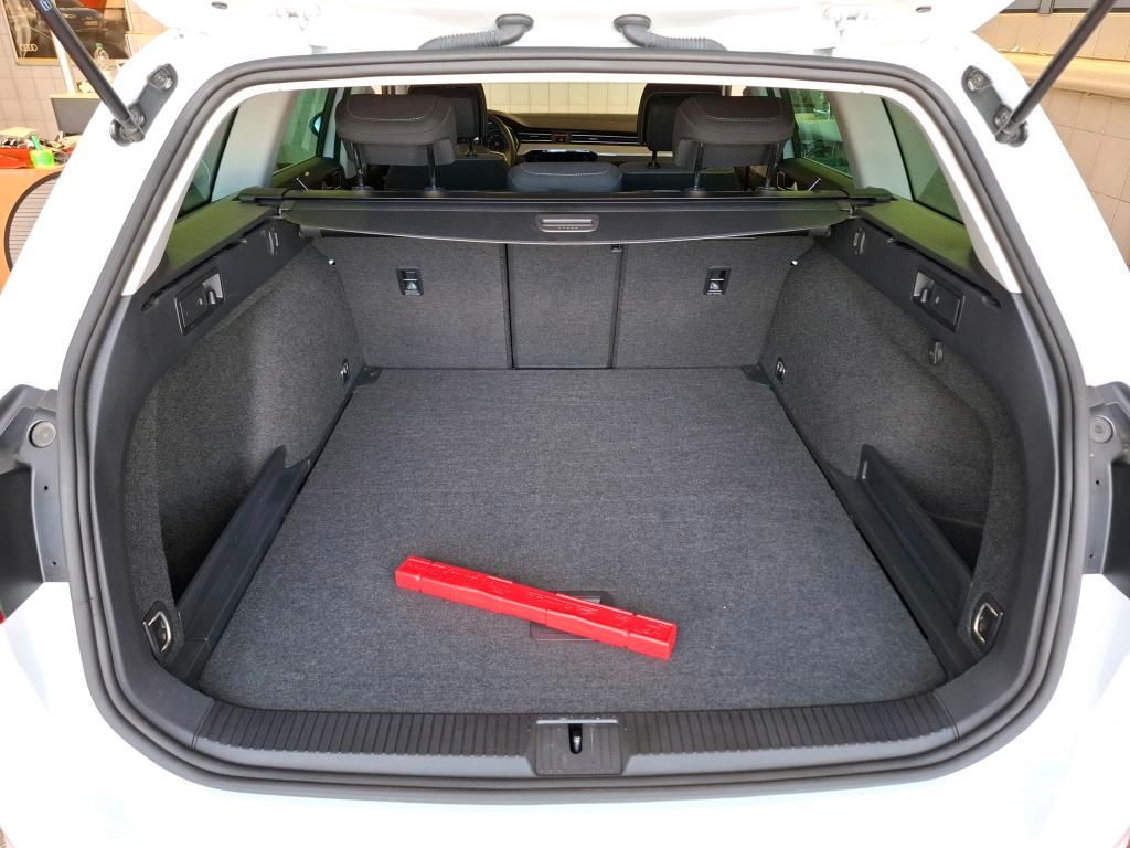 Volkswagen Passat - Bild 11