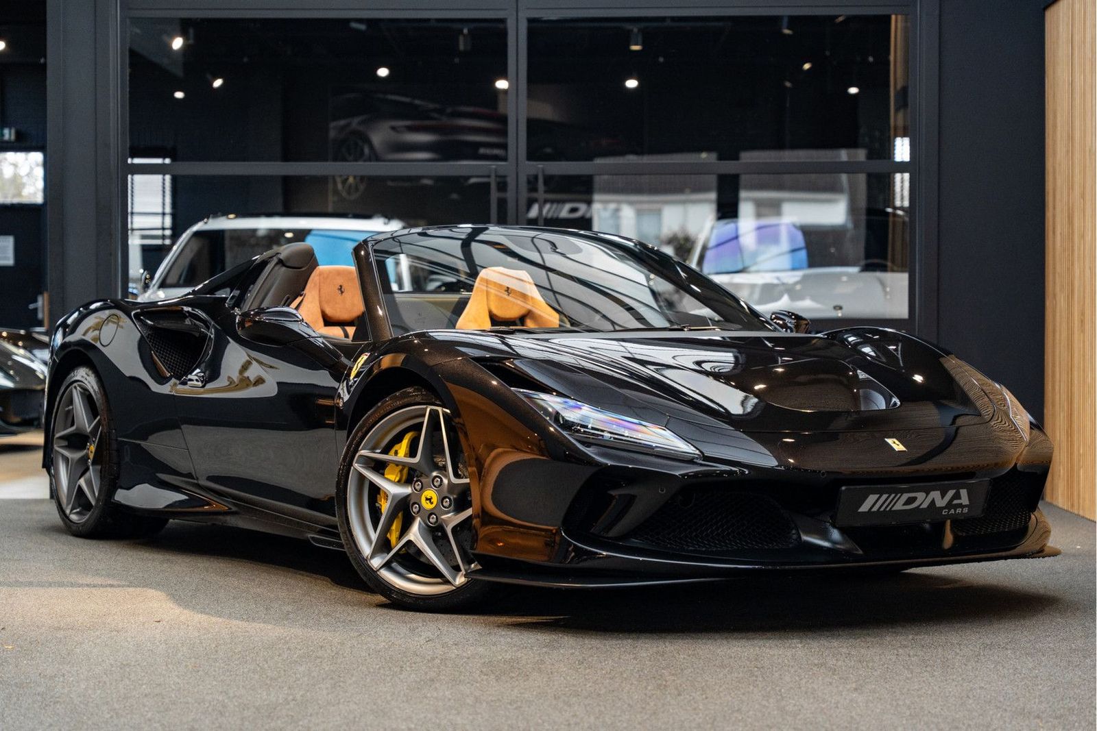 Ferrari F8 Spider Carbon Seats Cuio Alcantara Lift kamer