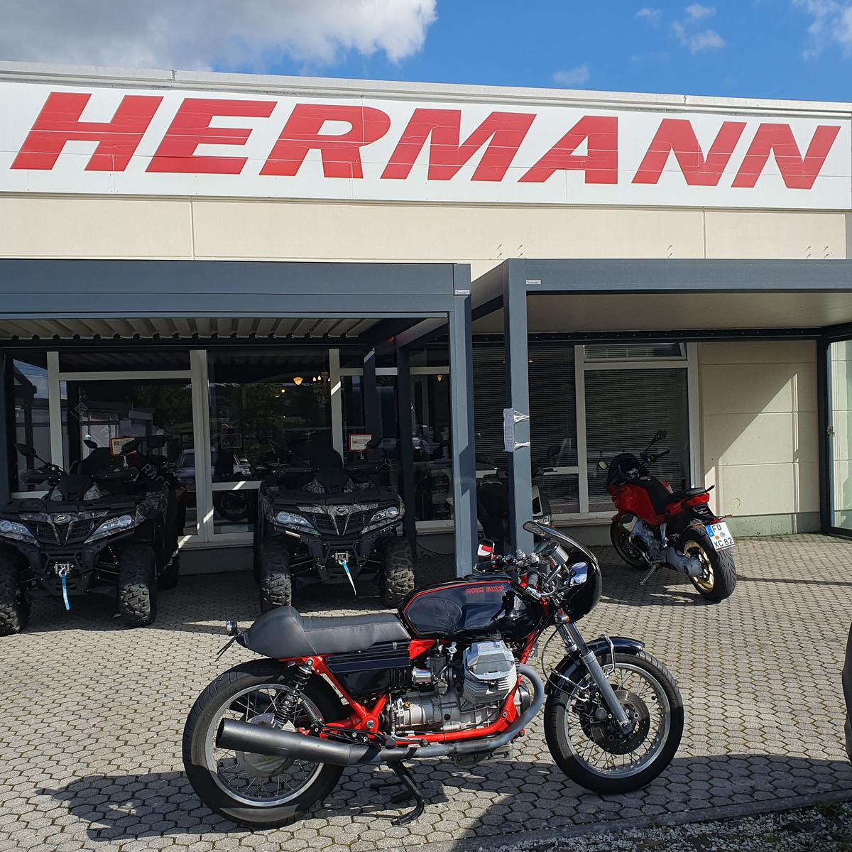 Moto Guzzi Le Mans 1000