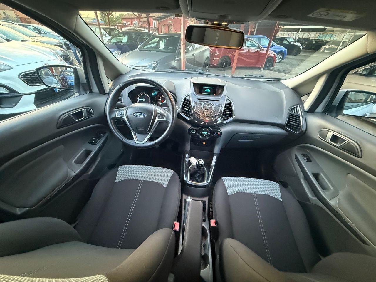 Ford EcoSport 2015 — photo 10
