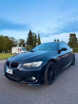 BMW 325d Coupé E92 M-Paket | CarPlay | Sch... - BMW 325 in Frankfurt (Main)