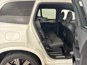 Volvo XC90 - 10