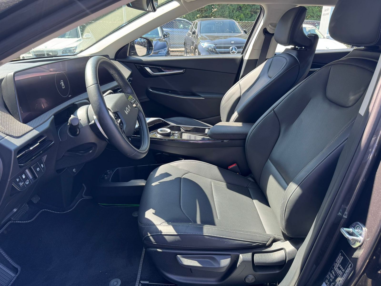 Fahrzeugabbildung Kia EV6 2WD WERKSGAR+NAVI+LED+SHZ+KAMERA+ACC+19"