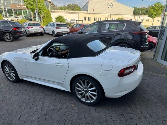 Fahrzeugabbildung Fiat 124 Spider Lusso KLIMA KEYLESS NAV RFK SHZ ALU