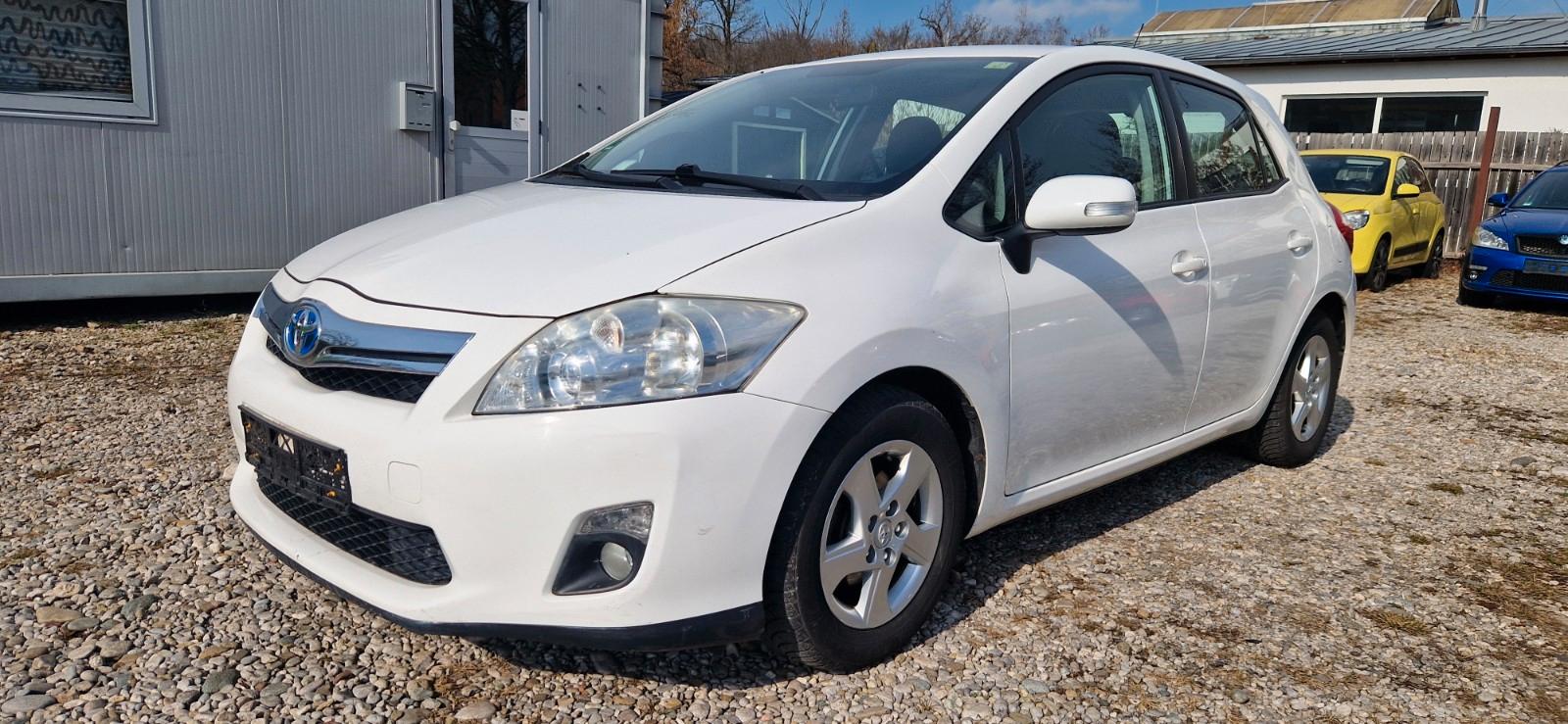 Toyota Auris Hybrid Life 1,8-l-VVT-i TÜV-10 2027