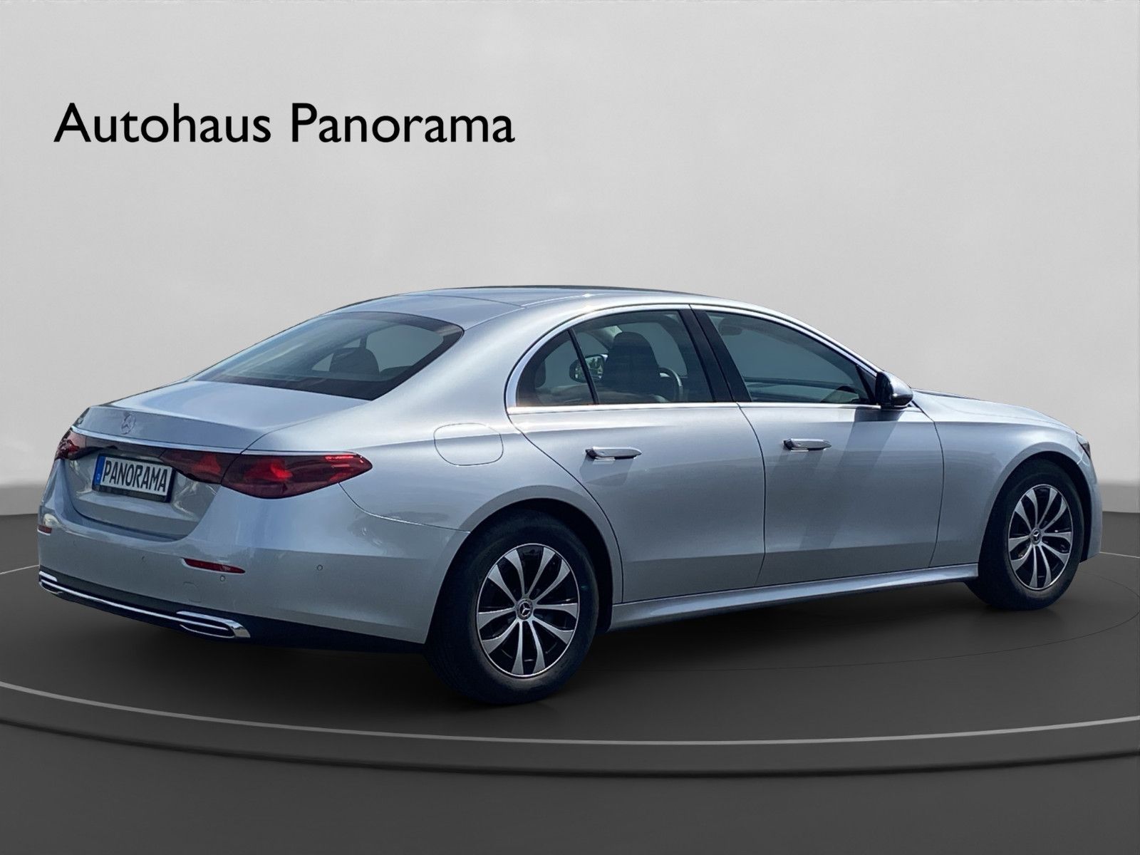 Mercedes-Benz E 200 Avantgarde LED Carpl Kam Ambiente Distron foto 5