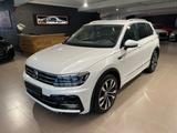 Volkswagen Tiguan 2.0TSI DSG 4MOTION Highline R-LINE 1.HAND - Volkswagen Tiguan mit Benzin-Antrieb: Geländewagen, Automatik