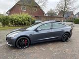 Tesla Model 3 Allradantrieb mit Dualmotor Performa... - Tesla Gebrauchtwagen in Hamburg
