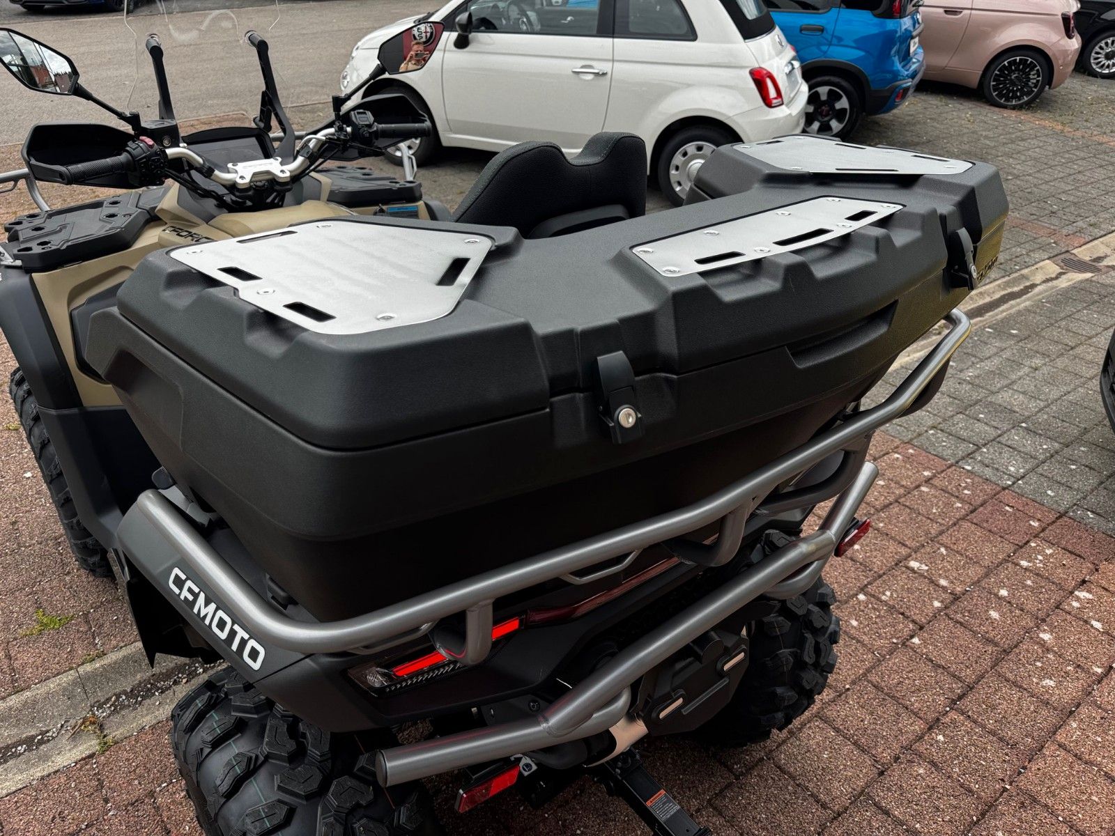 Fahrzeugabbildung CFMOTO CFORCE 1000 OVERLAND 2025 NEU ATV