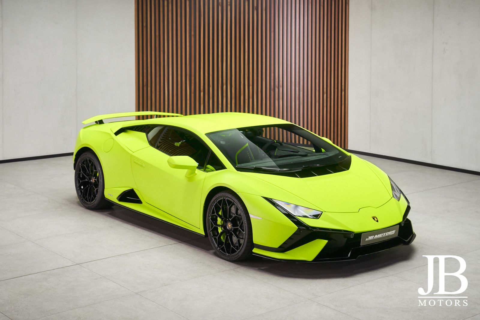 LAMBORGHINI Huracan