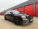 Mercedes-Benz E 53 AMG Mercedes-AMG E 53 4MATIC+ T Autom. ... - schwarze Mercedes-Benz E 53 AMG