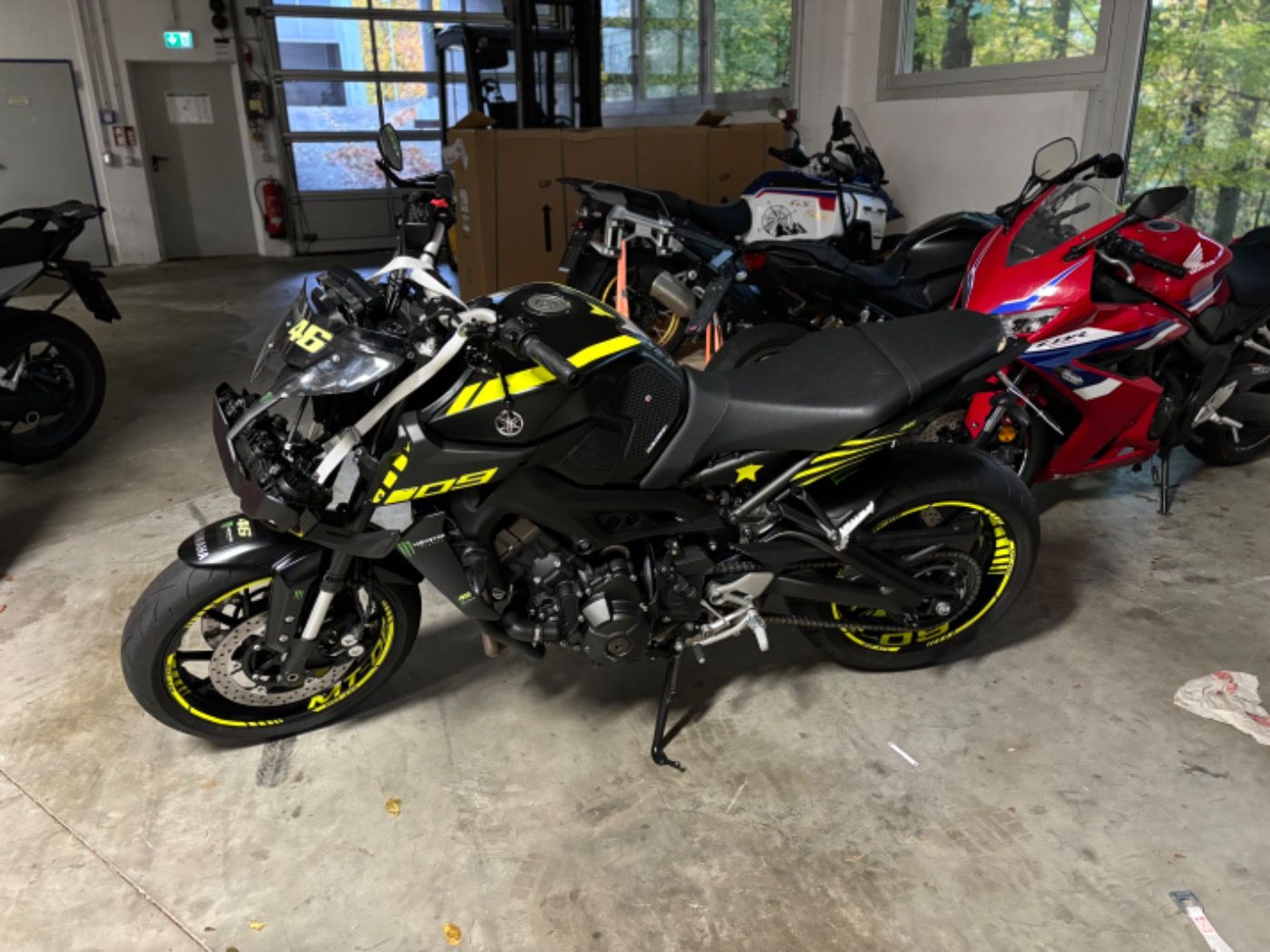 Fahrzeugabbildung Yamaha MT 09 ABS Unfallschaden