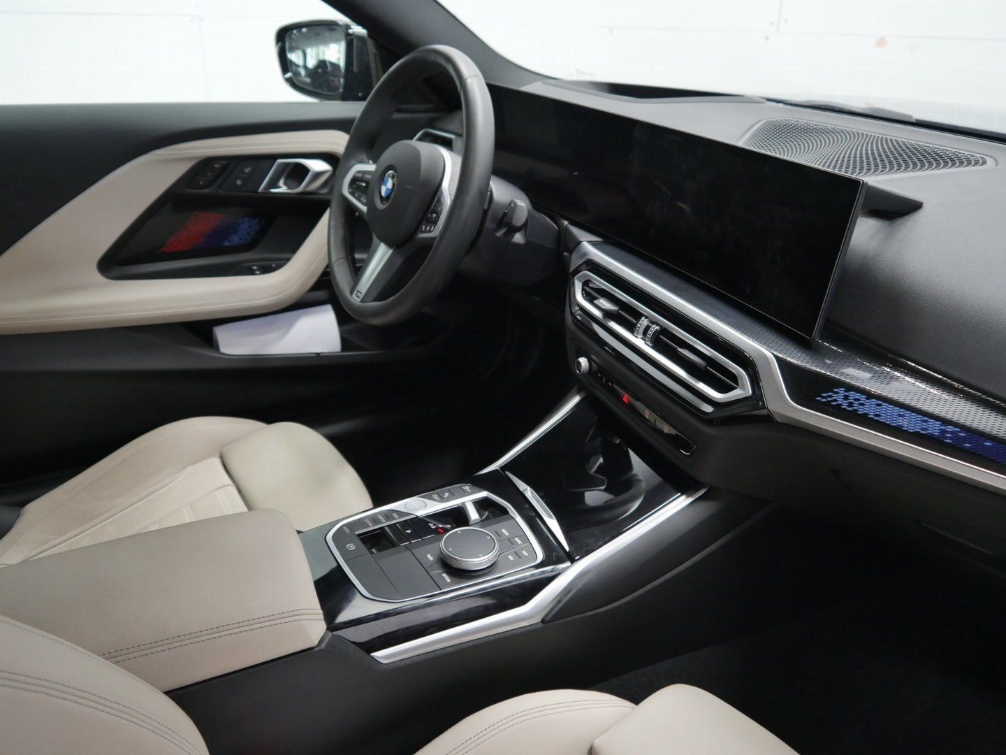 Fahrzeugabbildung BMW 220i Adaptiver LED-Scheinwerfer, Sitzheizung