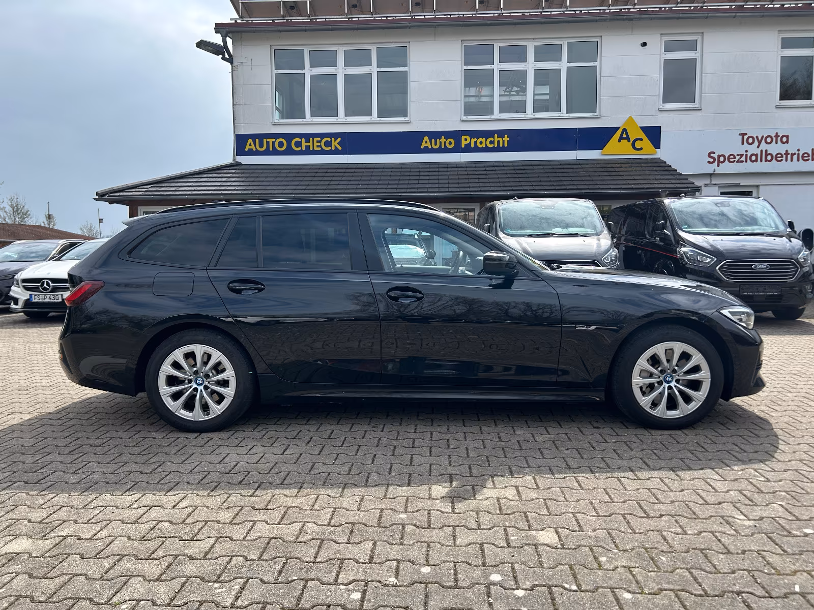 BMW 330 3 Touring 330 e Advantage