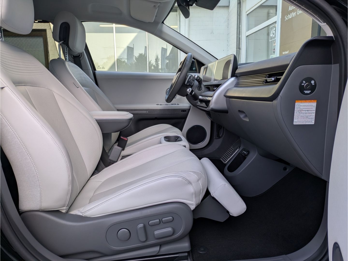 Hyundai IONIQ 5 Uniq HUD Navi Leder Memory Sitze SHZ Tem foto 5