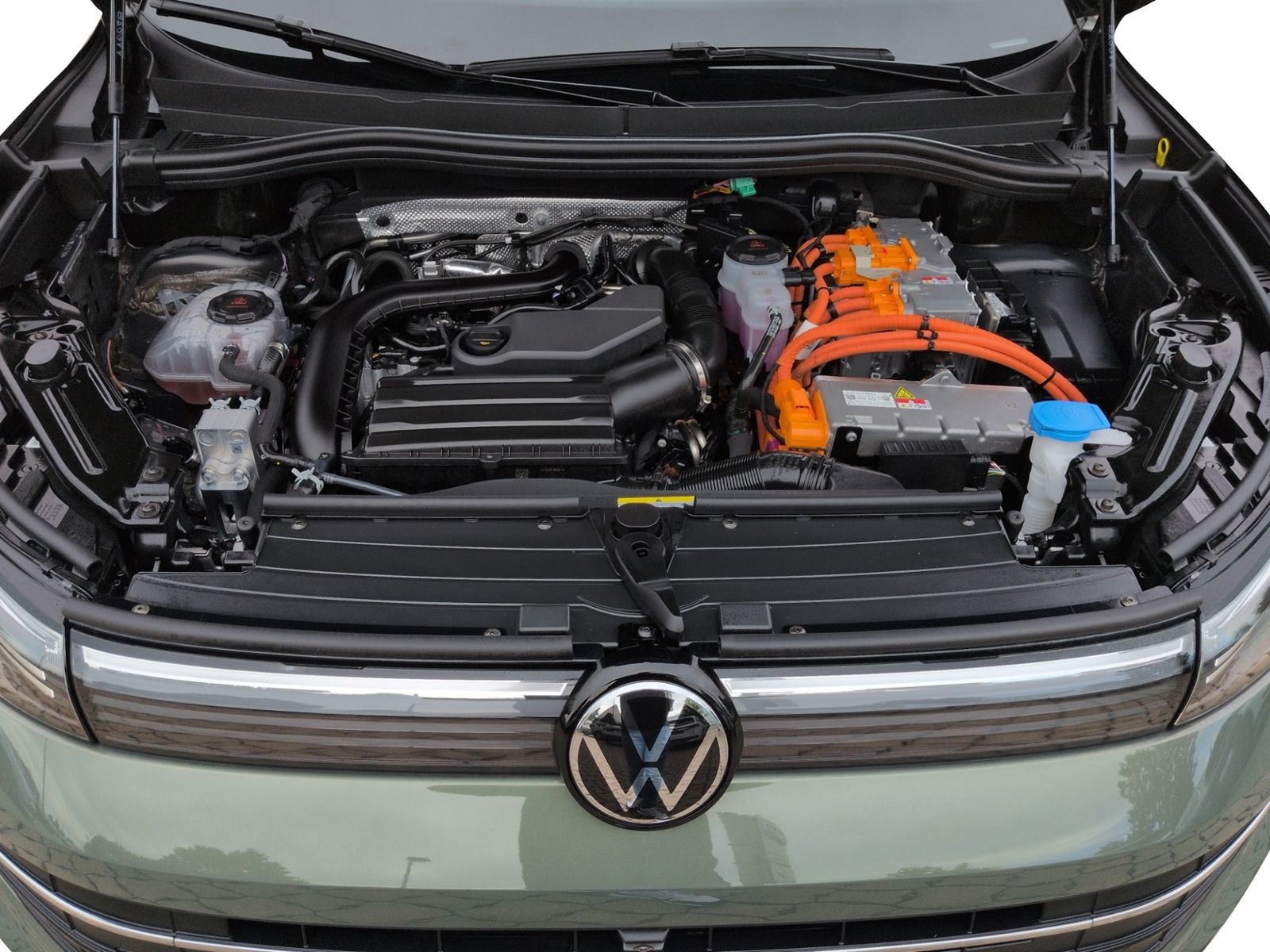 Tiguan Life 1.5 TSI eHybrid DSG AHK+NAVI+LED+SHZ