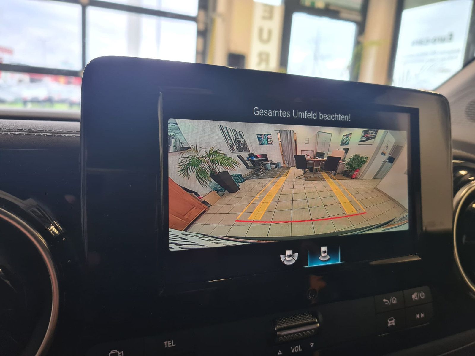 Fahrzeugabbildung Mercedes-Benz T 180 / Citan / AHK / LED / KAMERA / 1. HAND