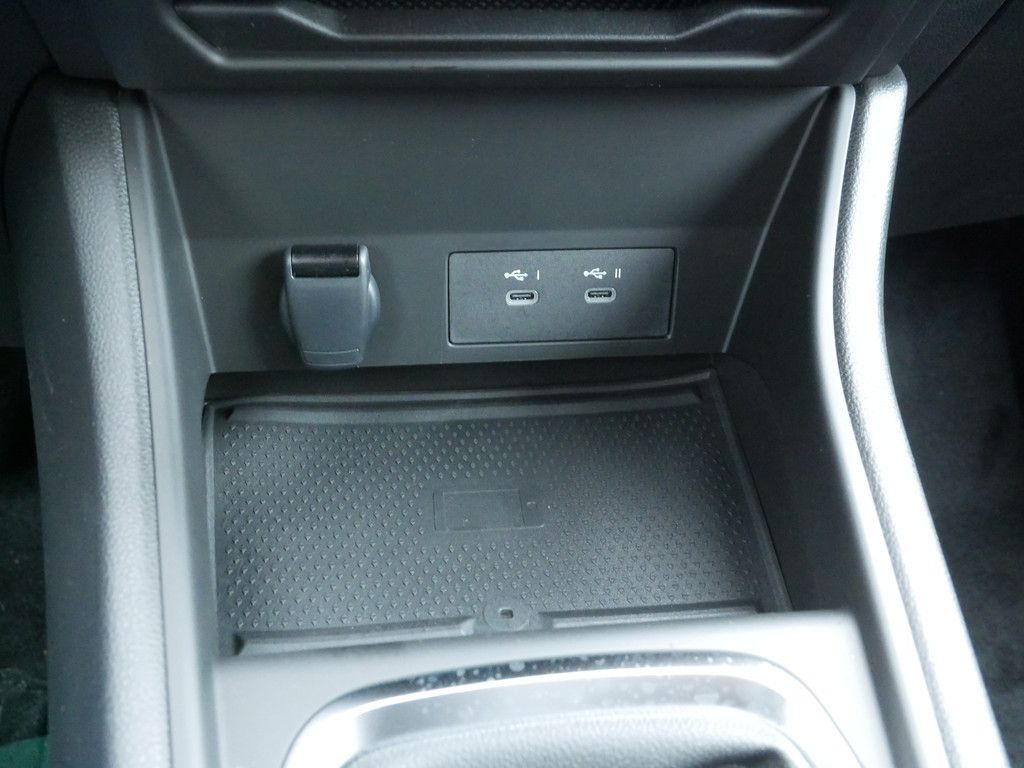 Fahrzeugabbildung Renault Captur Techno TCe 90