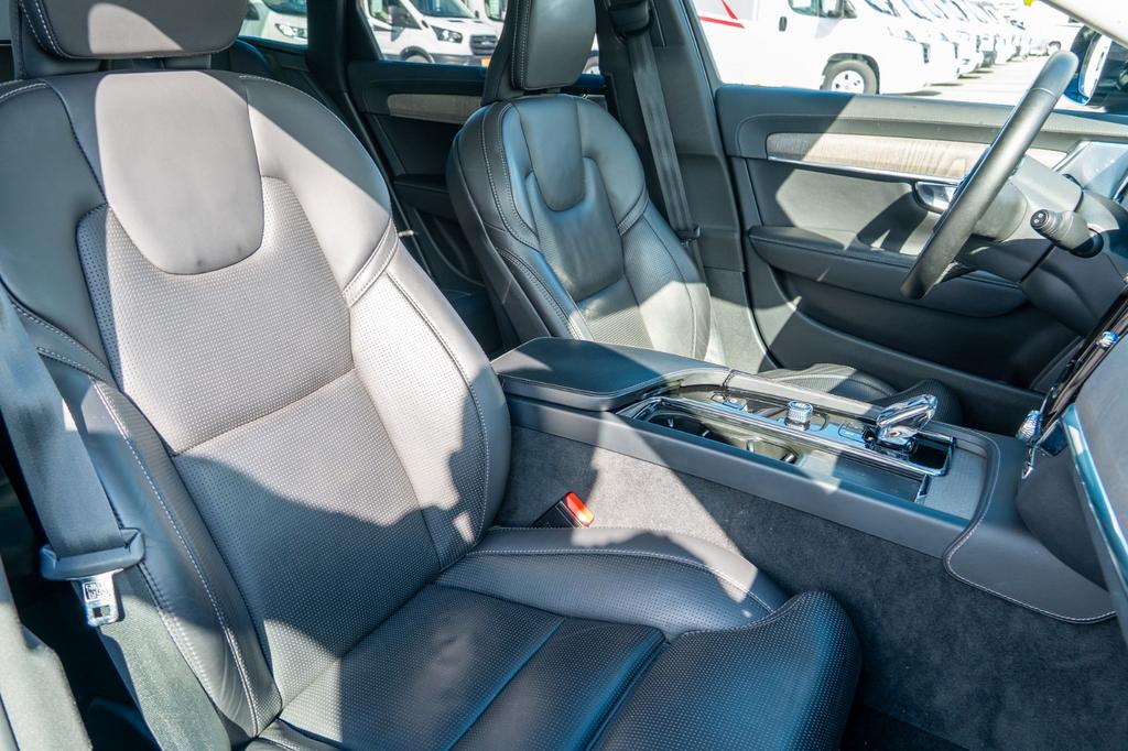 Volvo V90 Cross Country