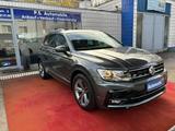 Volkswagen Tiguan Sound/R-Line BMT/Start-Stopp*1-Hand*19-LM - Volkswagen Tiguan SOUND mit Diesel-Antrieb