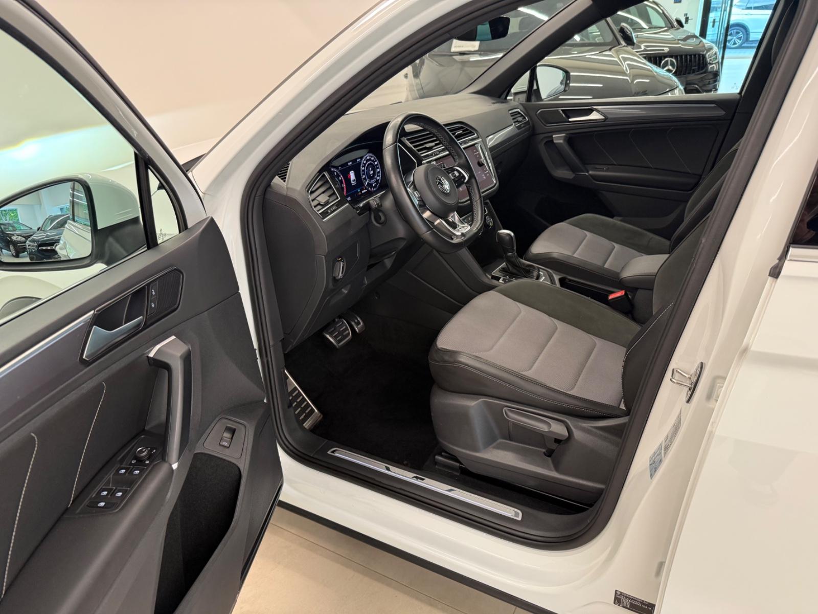 Volkswagen Tiguan Highline 2X R-LINE 4Motion 1HAND
