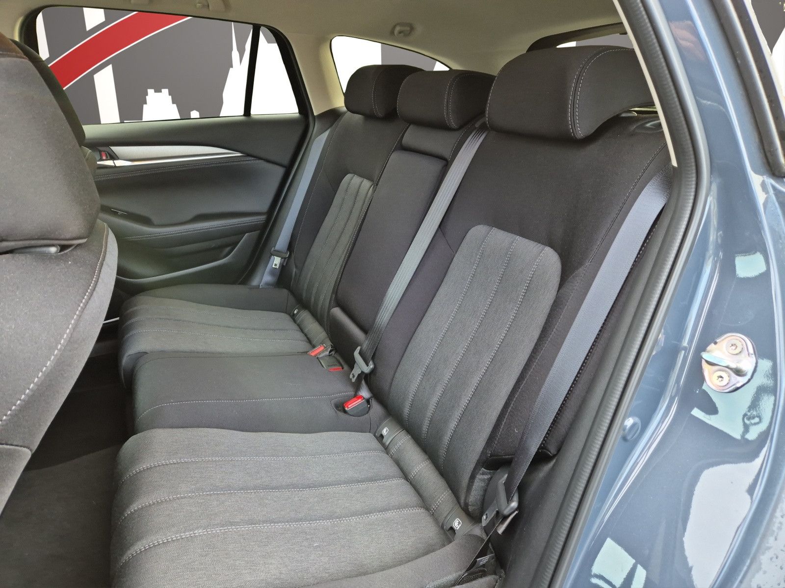 Fahrzeugabbildung Mazda 6 Kombi Exclusive-Line/INKL.WINTERRÄDER