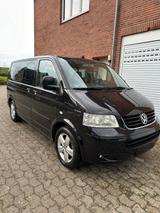 Volkswagen T5 Multivan Highline Xenon AHK Leder Deep Black 