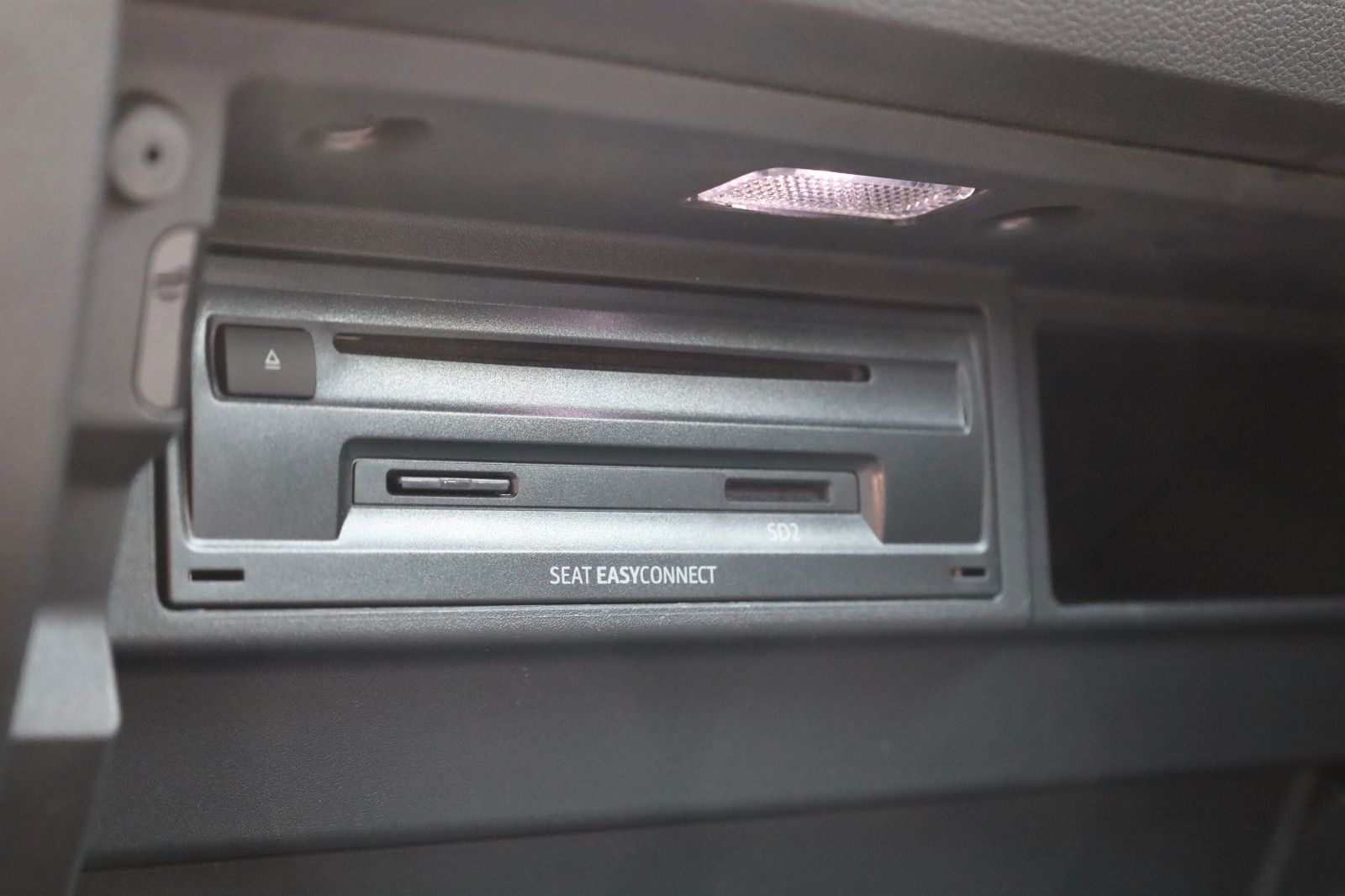 Fahrzeugabbildung SEAT Ateca FR 1,5 TSI *Navi *SHZ *Winterräder
