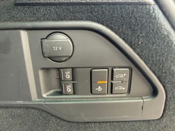 Volkswagen Touareg - 10