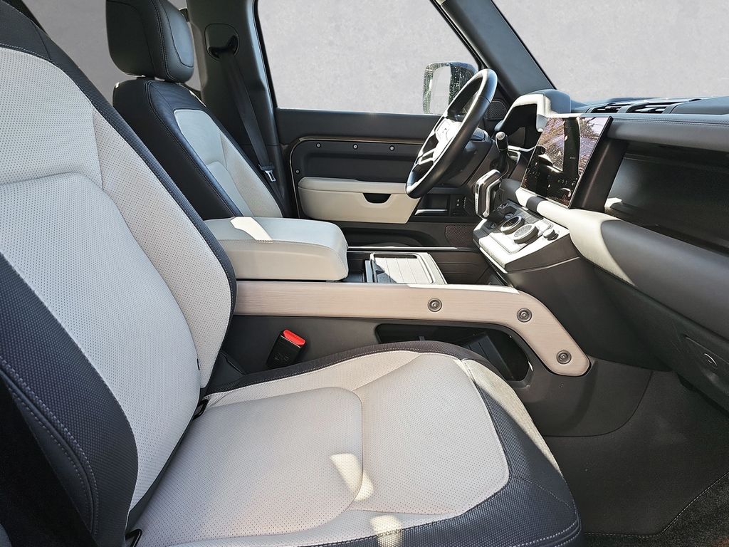 Land Rover Defender 110 P400 AWD X-Dynamic HSE