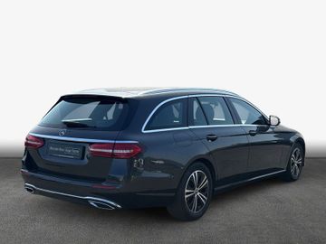 Mercedes E 220 - 2