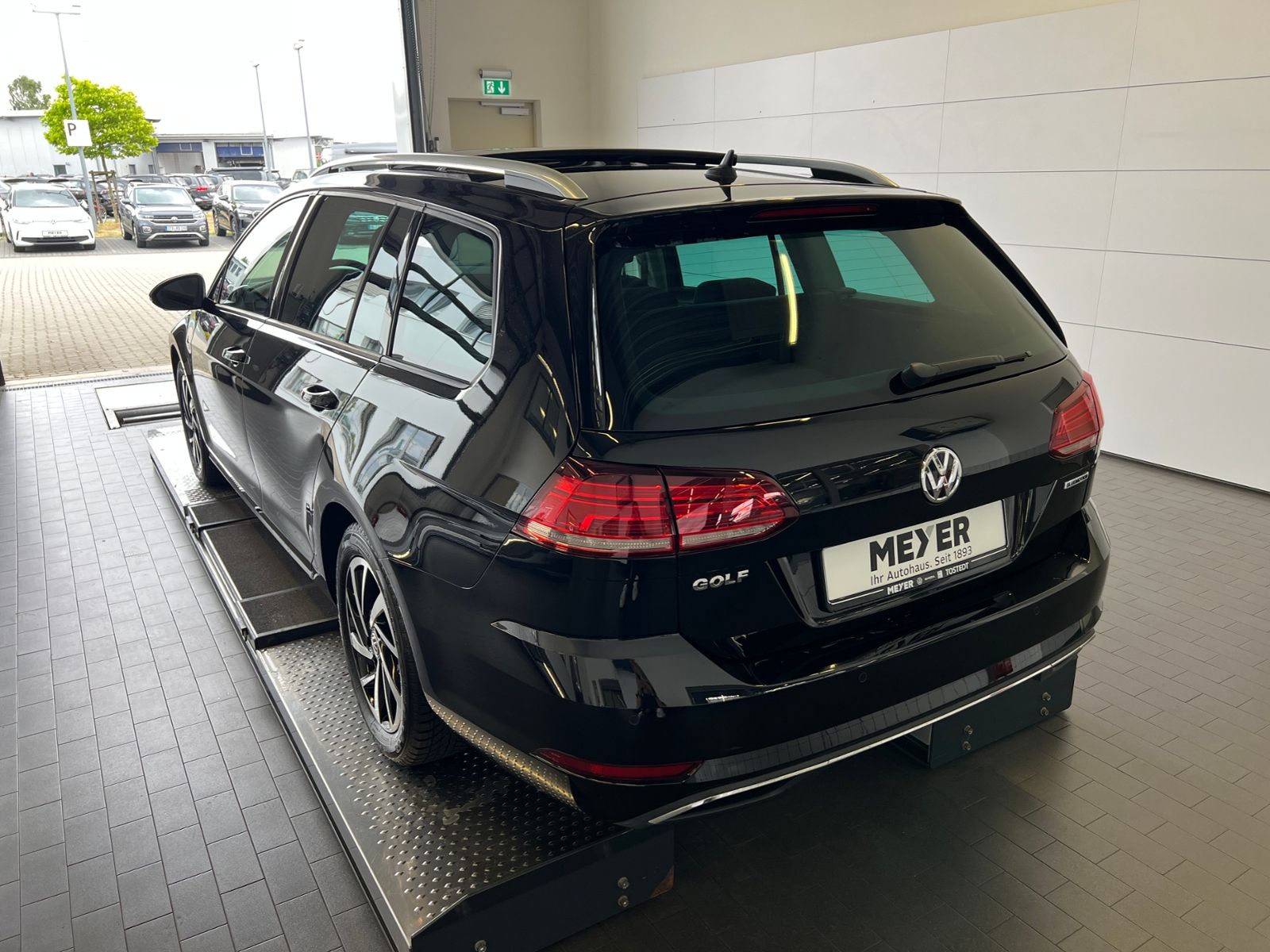 Fahrzeugabbildung Volkswagen Golf VII Variant Join 1.5 TSI ACT BlueMotion *Pa