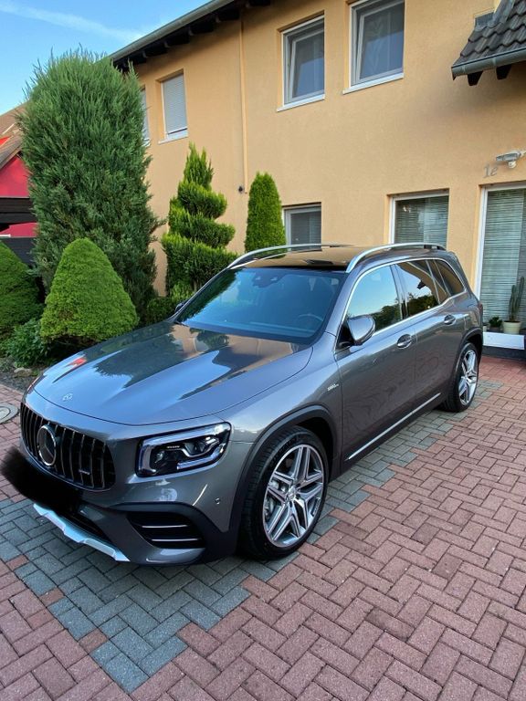 Image of Mercedes-Benz GLB 35 AMG