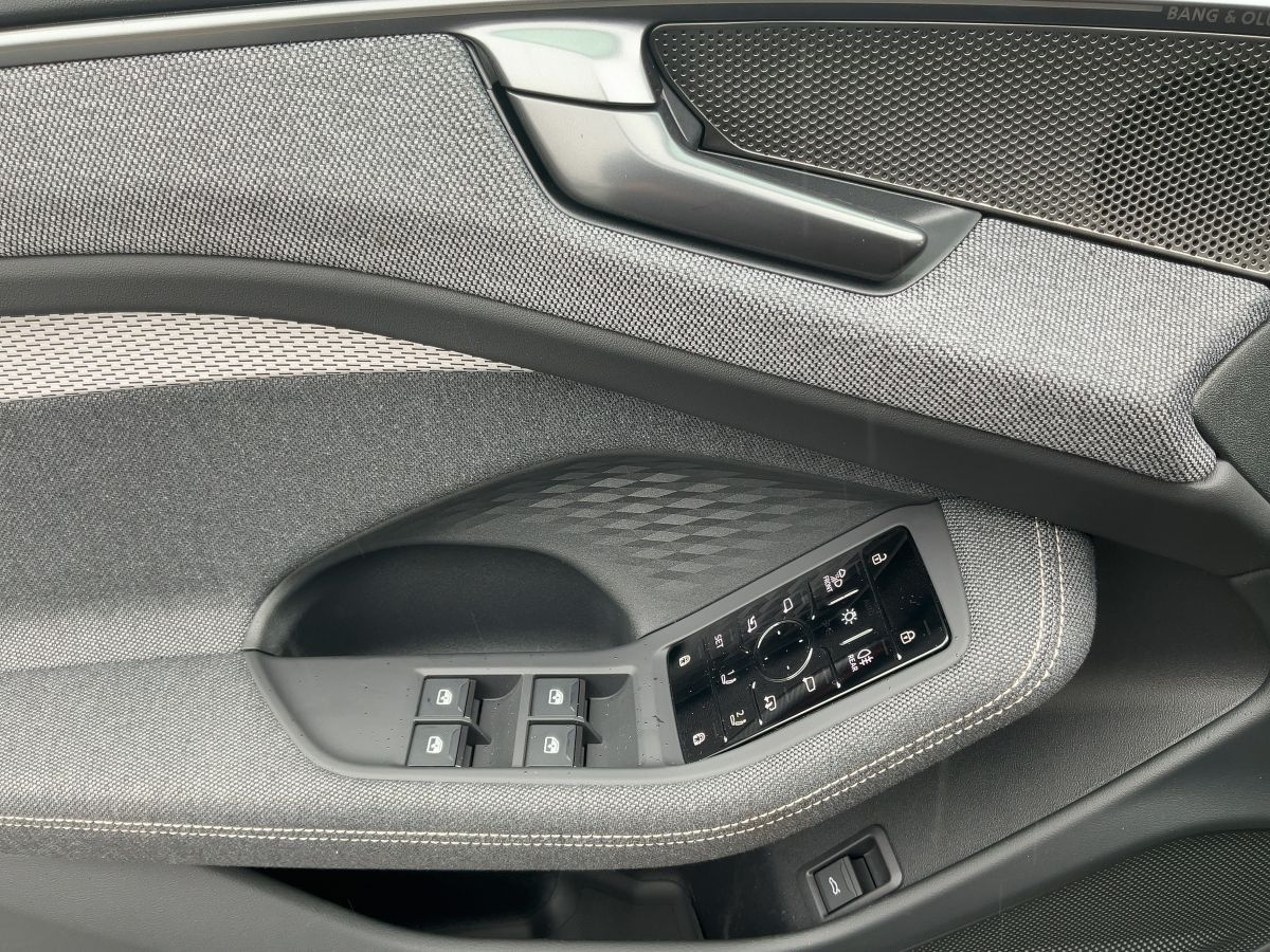 Audi A6 - Bild 14