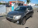 Toyota RAV4 2,2 4x4 Executive Automatik mit LACKSCHÄDEN - gebrauchte Toyota RAV 4 aus dem Jahr 2009